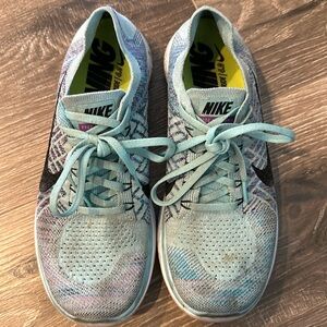 Nike Free 4.0 Flyknit